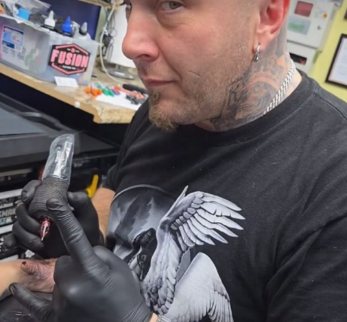 Sean Holmes’ Criminal Past Sparks Safety Concerns